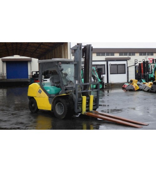 Xe nâng cũ 4.5 tấn Komatsu FD45T-10, lốp kép, chiều cao nâng 4 mét, dịch càng, đời cao 2011, máy SAA4D95, xe nâng Nhật bãi